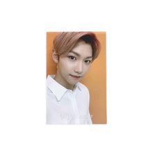 Load image into Gallery viewer, Stray Kids &#39;Go Live&#39; GO生 Official Album Photocard
