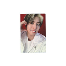 Load image into Gallery viewer, Stray Kids &#39;Go Live&#39; GO生 Official Album Photocard
