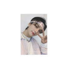 Load image into Gallery viewer, Stray Kids &#39;Go Live&#39; GO生 Official Album Photocard
