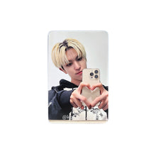 Load image into Gallery viewer, 8TURN &#39;STUNNING&#39; DearMyMuse VC Round 6 Benefit Photocard
