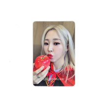 Load image into Gallery viewer, MOON BYUL &#39;Starlit of Muse&#39; Makestar VC Round 6 Benefit Photocard
