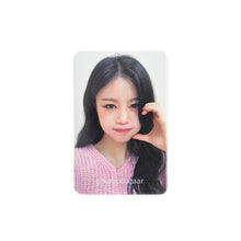 Load image into Gallery viewer, SOOJIN &#39;RIZZ&#39; Apple Music Lucky Draw Benefit Photocard
