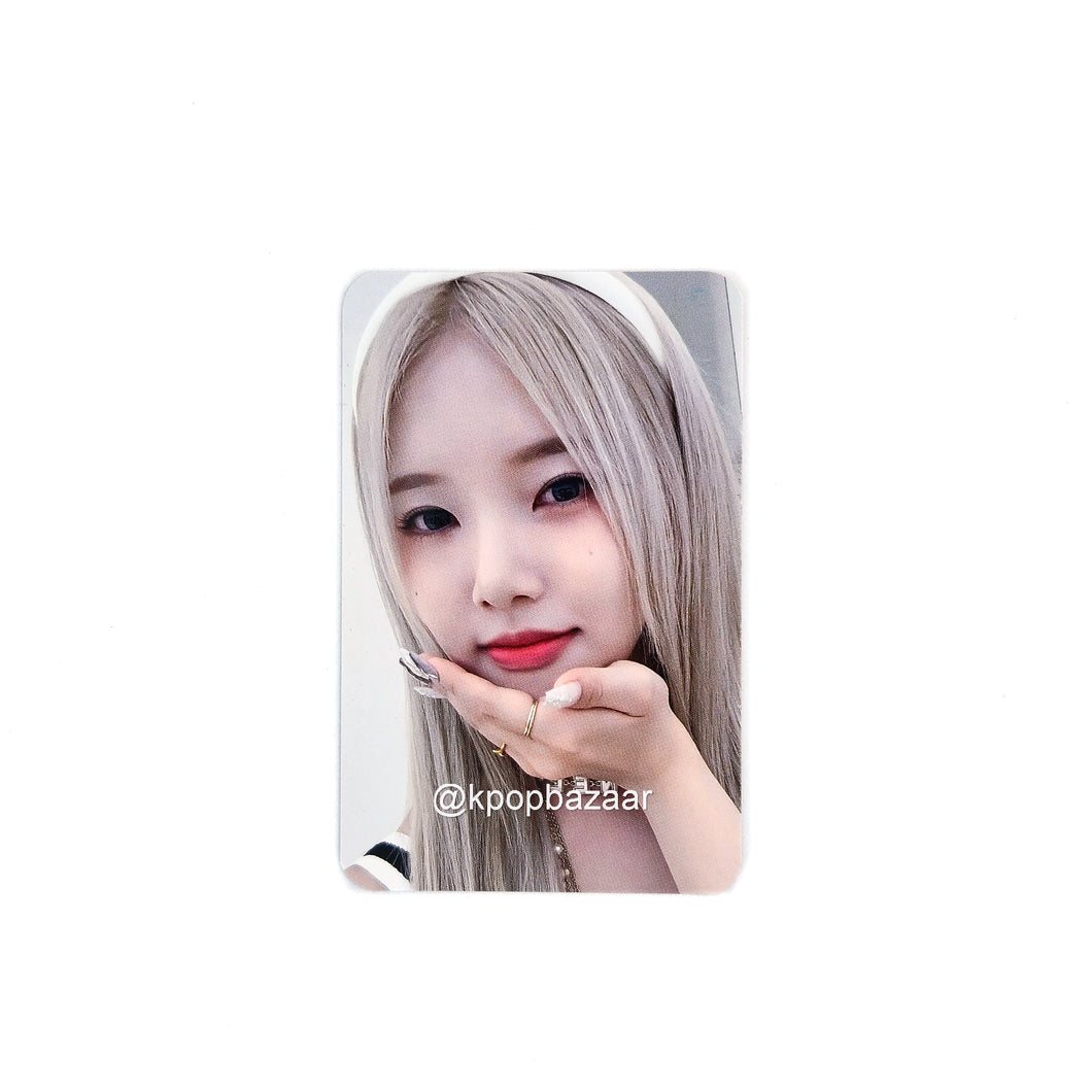 Weeekly 'Bliss' Apple Music Lucky Draw Benefit Photocard