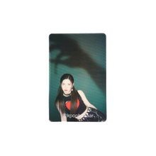 Load image into Gallery viewer, NMIXX &#39;Entwurf&#39; Official Album Photocard
