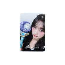 Load image into Gallery viewer, IVE &#39;IVE SWITCH&#39; Soundwave Lucky Draw Benefit Photocard
