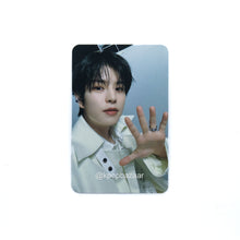 Load image into Gallery viewer, Stray Kids &#39;ATE&#39; Soundwave POB Benefit Photocard
