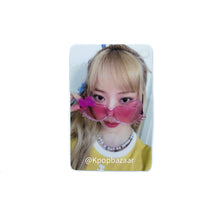 Load image into Gallery viewer, Loossemble &#39;One of a Kind&#39; Hellolive POB Set Benefit Photocard
