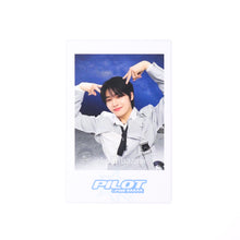 Load image into Gallery viewer, Stray Kids 5-Star &#39;3rd FANMEETING &#39;PILOT : FOR ★★★★★&#39;&#39; Offline MD Benefit Polaroid
