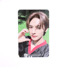 Load image into Gallery viewer, Stray Kids &#39;5-Star&#39; Soundwave POB Benefit Photocard
