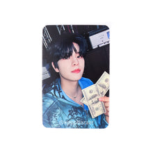 Load image into Gallery viewer, Stray Kids &#39;樂-STAR [ROCK-STAR]&#39; Music Korea POB Benefit Photocard
