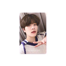 Load image into Gallery viewer, Stray Kids &#39;樂-STAR [ROCK-STAR]&#39; Soundwave Lucky Draw Round 2 Benefit Photocard
