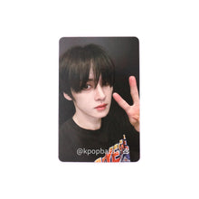 Load image into Gallery viewer, Stray Kids &#39;樂-STAR [ROCK-STAR]&#39; Soundwave Lucky Draw Round 1 Benefit Photocard
