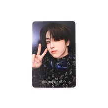 Load image into Gallery viewer, Stray Kids &#39;樂-STAR [ROCK-STAR]&#39; Soundwave Lucky Draw Round 1 Benefit Photocard
