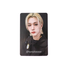 Load image into Gallery viewer, Stray Kids &#39;樂-STAR [ROCK-STAR]&#39; Soundwave Lucky Draw Round 1 Benefit Photocard
