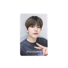 Load image into Gallery viewer, Stray Kids &#39;樂-STAR [ROCK-STAR]&#39; Withmuu POB Benefit Photocard
