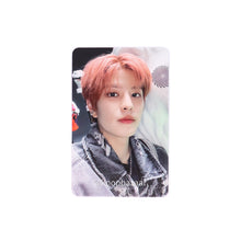 Load image into Gallery viewer, Stray Kids &#39;樂-STAR [ROCK-STAR]&#39; Official Album Photocard
