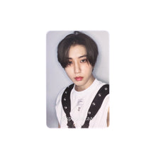 Load image into Gallery viewer, Stray Kids &#39;樂-STAR [ROCK-STAR]&#39; Official Album Photocard
