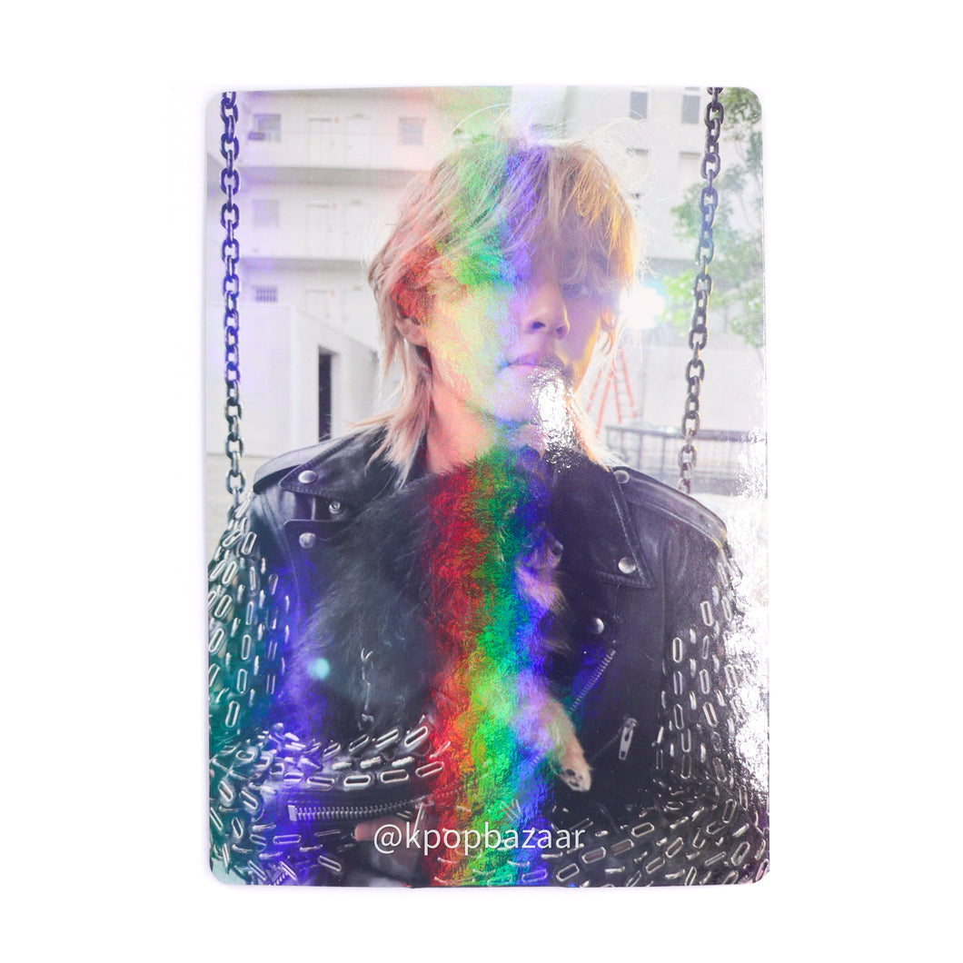 V (BTS) 'Layover' Weverse POB Benefit Holographic Postcard Stand