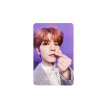 Load image into Gallery viewer, Stray Kids &#39;樂-STAR [ROCK-STAR]&#39; Official Album Photocard - Postcard Version
