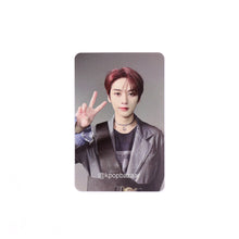 Load image into Gallery viewer, Stray Kids &#39;樂-STAR [ROCK-STAR]&#39; Official Album Photocard - Postcard Version
