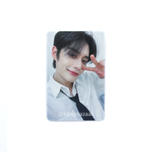 Load image into Gallery viewer, ZEROBASEONE &#39;Melting Point&#39; Everline Lotte Lucky Draw Benefit Photocard
