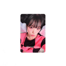 Load image into Gallery viewer, YENA &#39;네모네모&#39; Apple Music Lucky Draw Benefit Photocard
