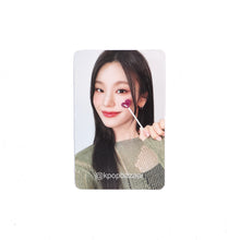 Load image into Gallery viewer, ITZY &#39;GOLD&#39; Makestar POB Benefit Photocard
