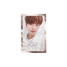 Load image into Gallery viewer, Stray Kids &#39;Cle: Levanter&#39; Official Album Photocard
