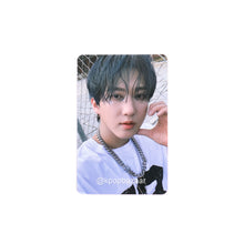 Load image into Gallery viewer, Stray Kids &#39;合 (HOP)&#39; Music Plant POB Benefit Photocard
