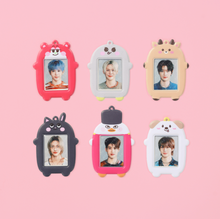 Load image into Gallery viewer, RIIZE 2024 RIIZE FAN CON ‘RIIZING DAY FINALE’ Official MD Round 2 - ID Photo Holder Keyring
