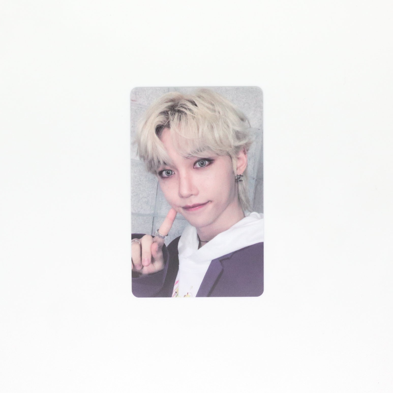 Stray kids noeasy chan soundwave purchases skzoo photocard