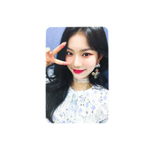 Load image into Gallery viewer, STAYC &#39;We Need Love&#39; Apple Music Lucky Draw Benefit Photocard
