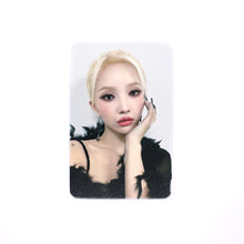 Load image into Gallery viewer, (G)I-DLE &#39;I Love&#39; Soundwave Lucky Draw Round 1 Benefit Photocard
