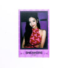 Load image into Gallery viewer, ITZY &#39;Checkmate&#39; Soundwave Lucky Draw Benefit Photocard
